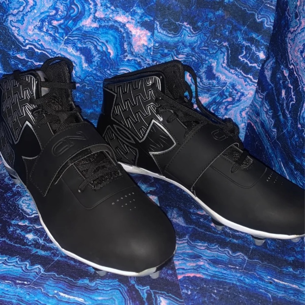 Football cleats